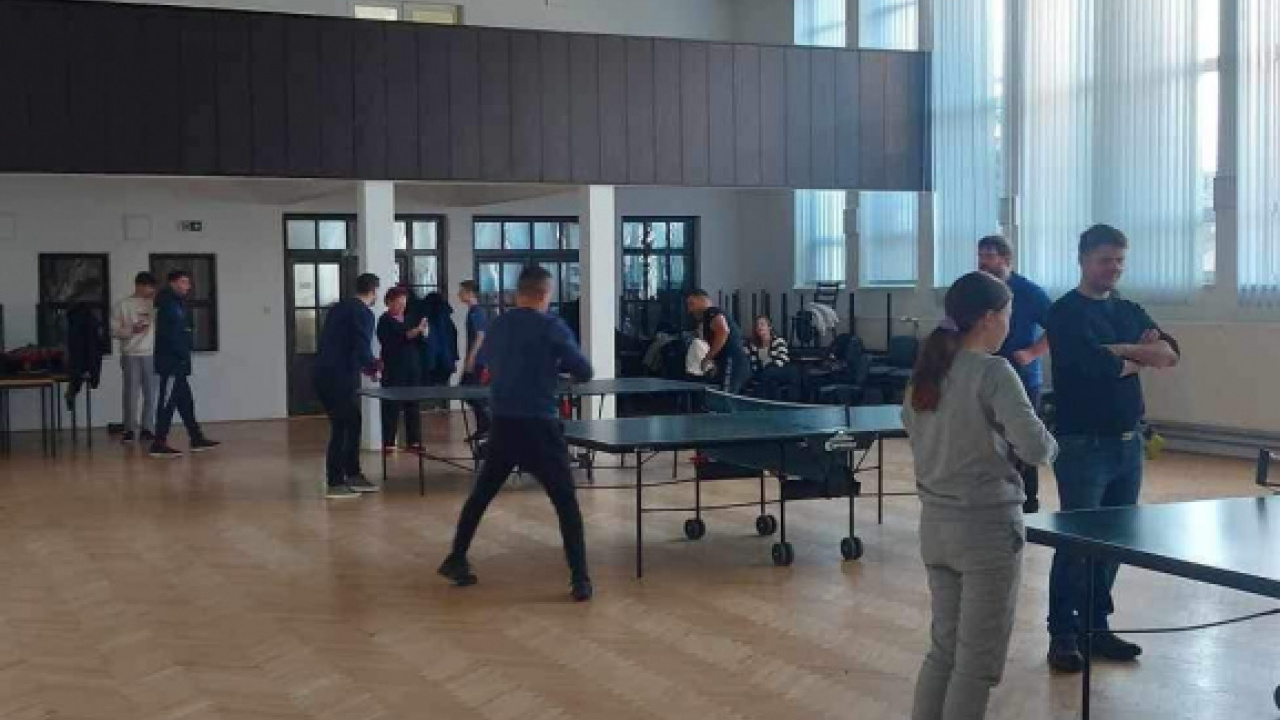 Stolnotenisový turnaj Stolnotenisový turnaj